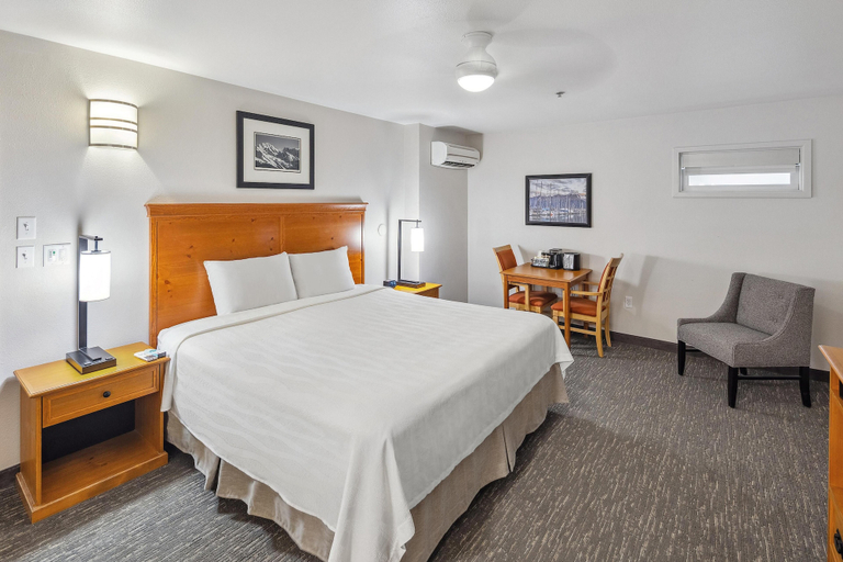 Bedroom 3, Hotel Edgewater, Kenai Peninsula