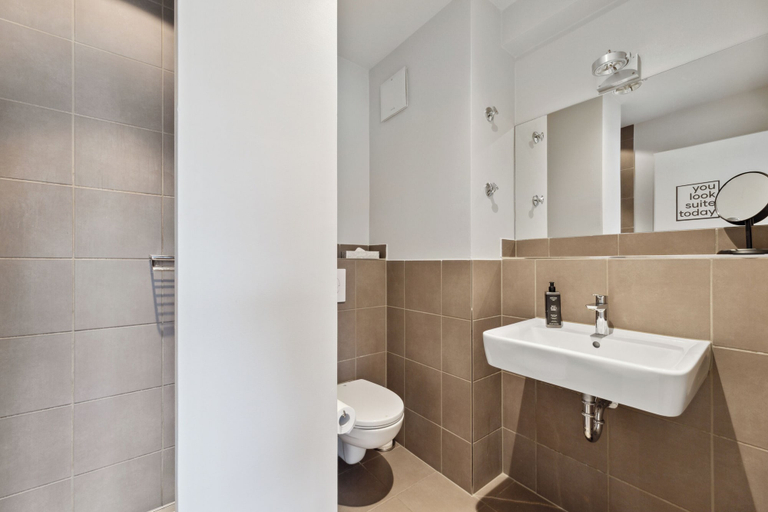 Bathroom 4, Limehome Berlin Prenzlauer Allee, Berlin