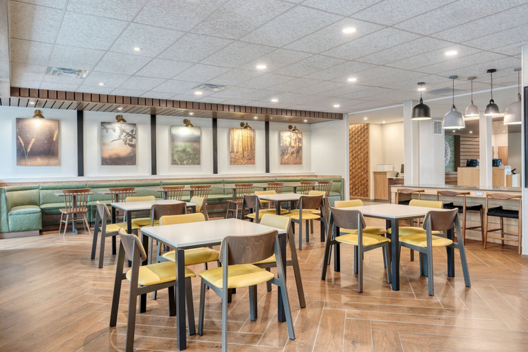 Food & Drinks 5, Fairfield Inn & Suites Whitestown Indianapolis NW, Boone