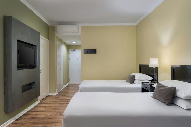 Bedroom 3, Protea Hotel by Marriott Bloemfontein, Mangaung