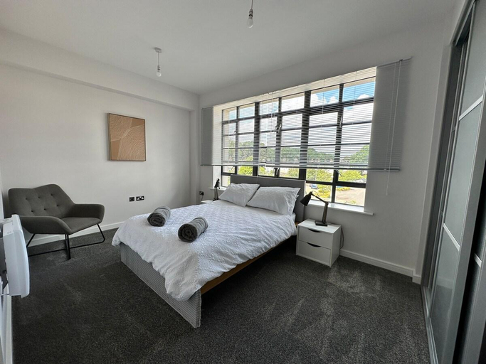 Bedroom 2, Travaal - 2 Bedroom Apartment's, Hampshire