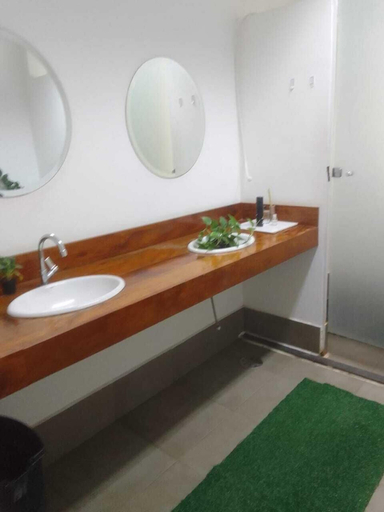 Bathroom, Hostel Paulista, São Paulo