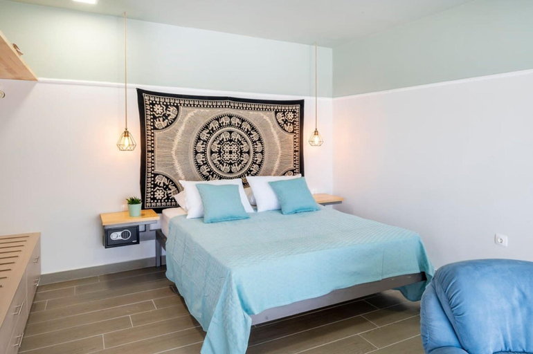 Bedroom 4, Kos Paradise Poolside Retreat-Endless Sunny Vibes, South Aegean