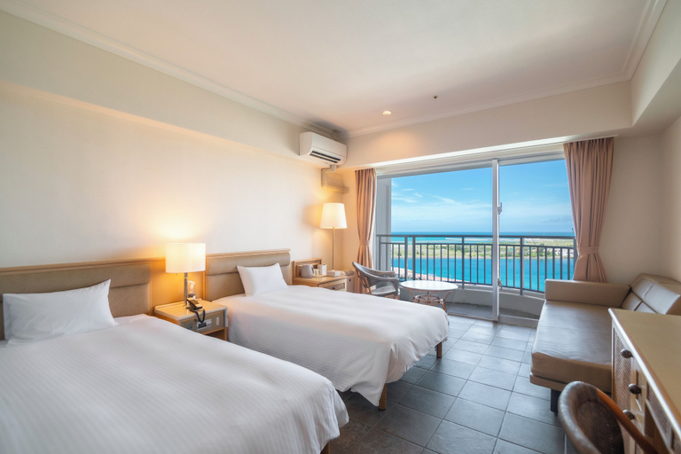 Bedroom 4, Hotel East China Sea, Ishigaki