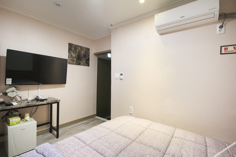 Bedroom 2, Busan Suyeong Grand, Suyeong