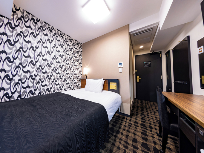 Bedroom 24