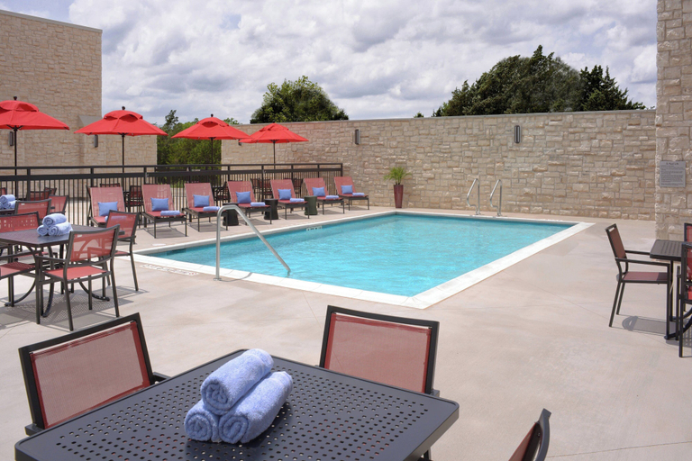 Sport & Beauty 5, Courtyard by Marriott Austin Pflugerville and Pflugerville Conference Center, Travis