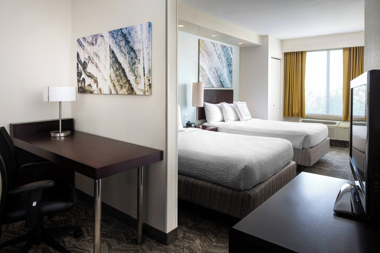 Bedroom 2, SpringHill Suites by Marriott Bakersfield, Kern