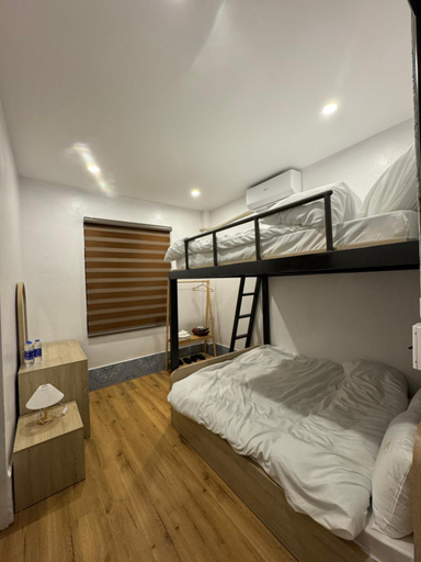 Bedroom 14