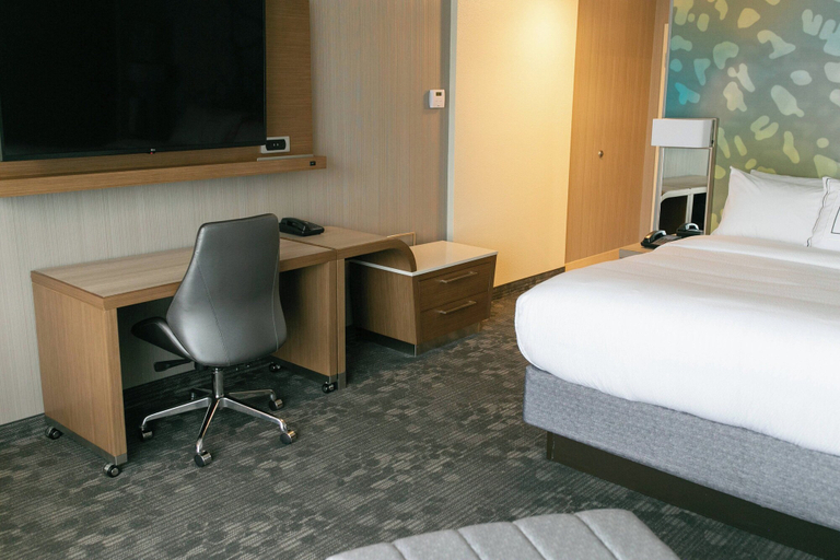 Bedroom 4, Courtyard by Marriott Elkhart, Elkhart