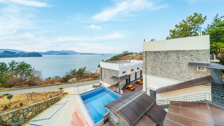 Sport & Beauty 5, Yeosu Jplus A Pension, Yeosu