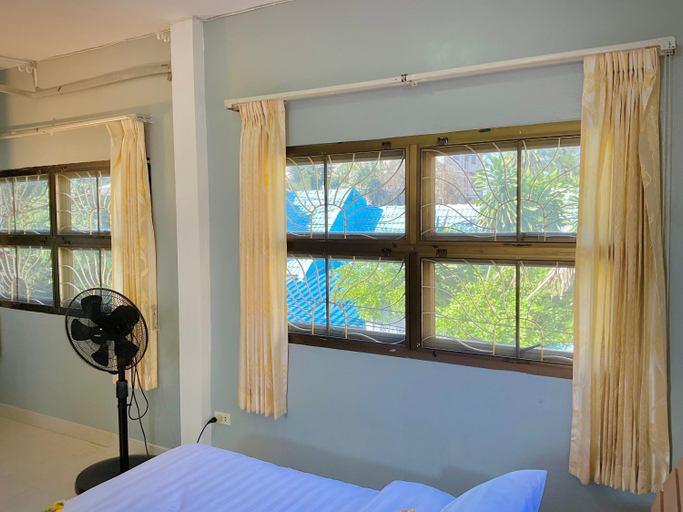 Others 3, Naeem House Pattaya, Pattaya