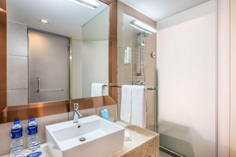 Bathroom 8