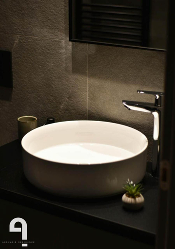 Bathroom 3, Arsinois Residence, Crete