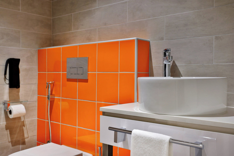 Bathroom 4, Aloft by Marriott Dubai Airport, Dubai