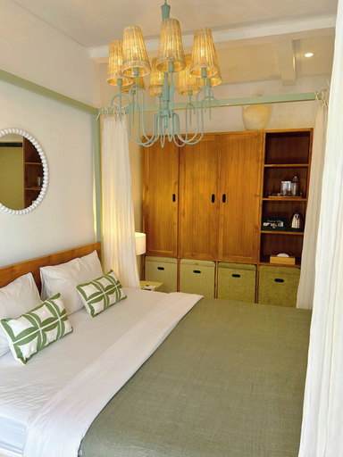 Bedroom 12