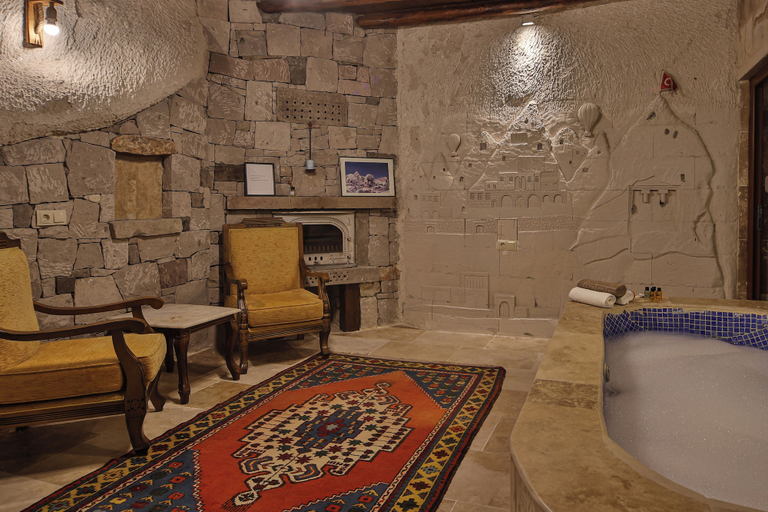 Bathroom 5, Luwian Stone House, Nevşehir