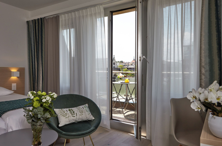 Bedroom 2, Hotel Suisse, Genève