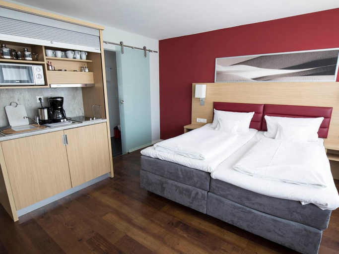 Bedroom 4, BONNOX Boardinghouse & Hotel, Bonn