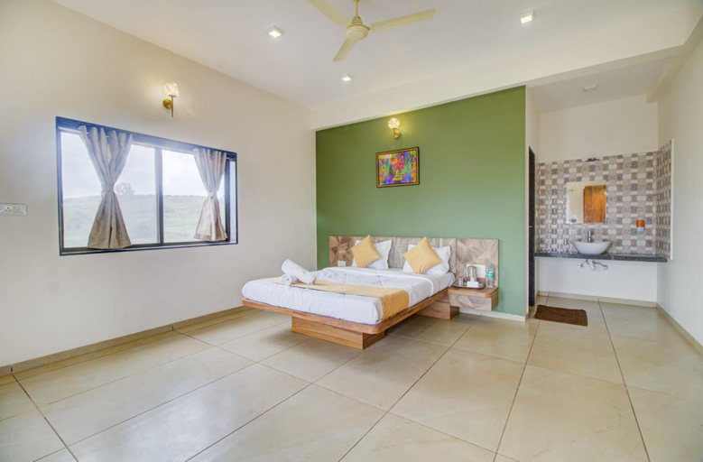 Bedroom 3, Ocean Crest Luxury Villa Mahabaleshwar, Satara