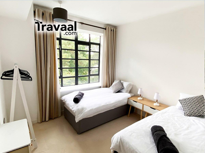 Bedroom 2, Travaal - 2 Bedroom Apartment's, Hampshire