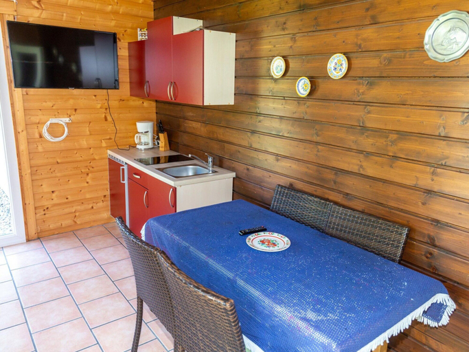 Others 5, Bungalow in Bodensdorf Near Gerlitzen Ski Area, Feldkirchen