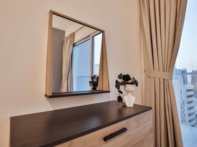 Dining 3, One Bed With Balcony Views by Belvilla, Dubai