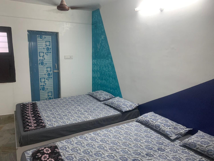Bedroom 12