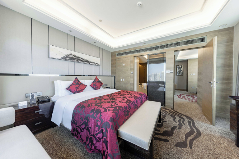 Bedroom 19