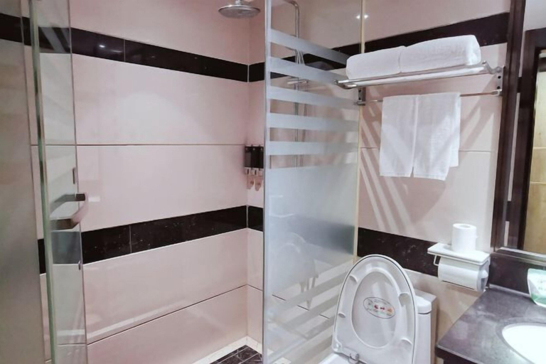 Bedroom 5, Jade Business Hotel (Jade Street, Pingzhou, Foshan), Foshan