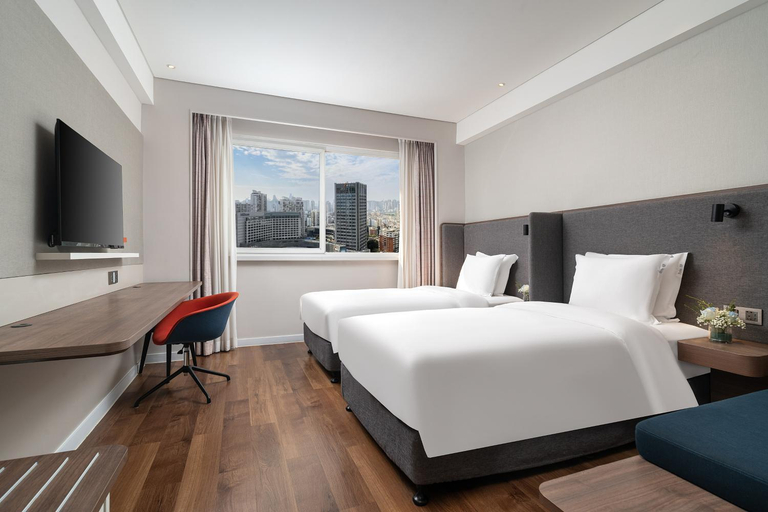 Bedroom 24