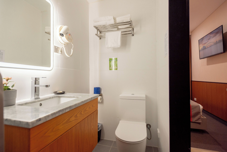 Bathroom 2