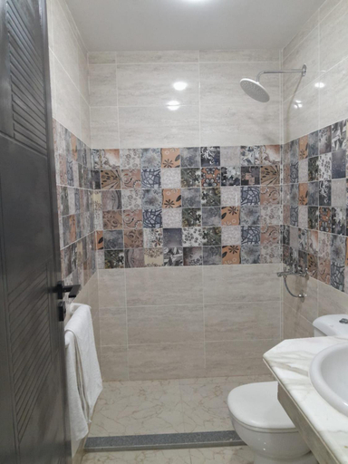 Bathroom 4, Aladdin Pyramids destination, Al-Ahram