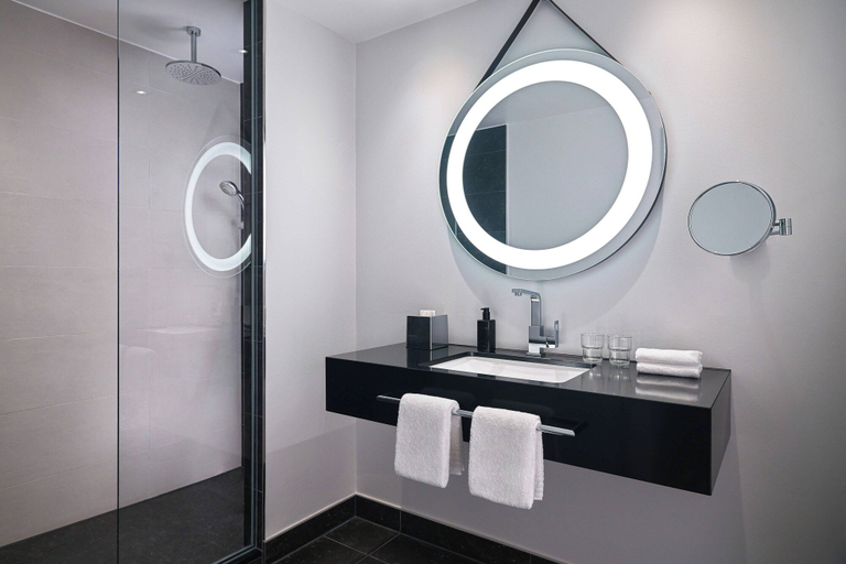 Bathroom 5, Hotel Elephant Weimar, Autograph Collection, Weimar