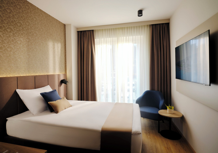 Bedroom 3, Hotel Riviera - LifeClass Hotels & Spa, Piran