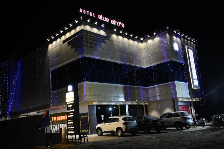 Others 3, Hotel Blue Bird By A4U, Palamu