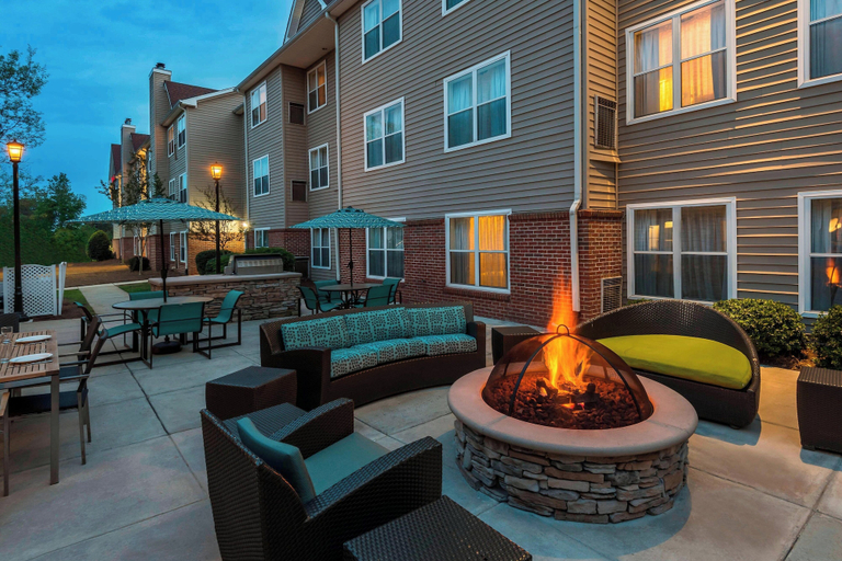 Food & Drinks 5, Residence Inn by Marriott Macon, Bibb