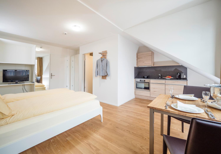 Bedroom 6