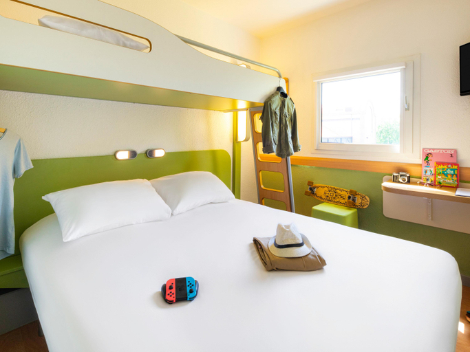 Bedroom 3, Ibis Budget Clermont Ferrand Sud Aubière, Puy-de-Dôme