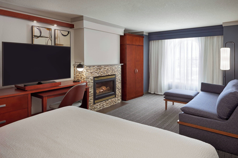 Bedroom 3, Courtyard by Marriott Waterloo St. Jacobs, Waterloo