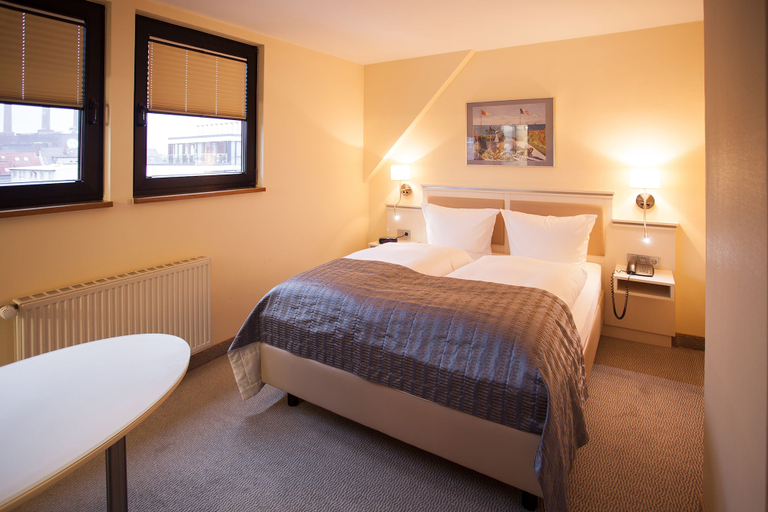 Bedroom 5, Centro Hotel Goya Wolfsburg, Trademark Collection by Wyndham, Wolfsburg