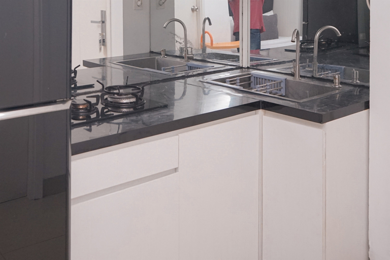 Others 4, Comfortable and Warm Studio at Poris 88 Apartment By Travelio, Tangerang