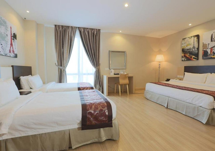 Bedroom 23