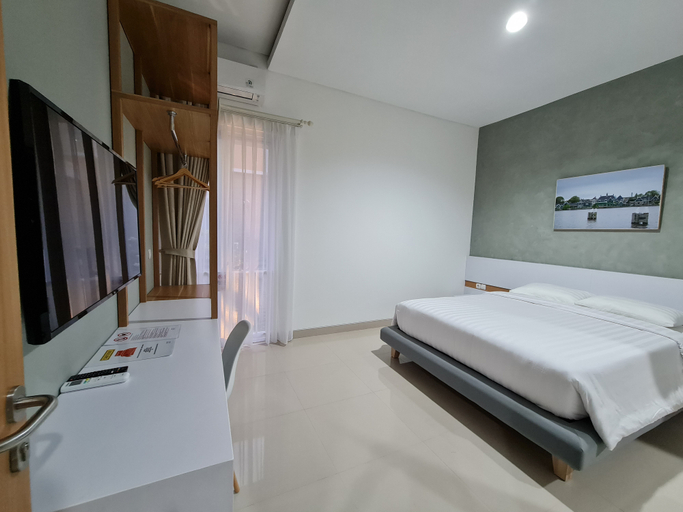 bedroom 11