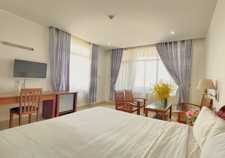 Bedroom 3, My Khe 2 Da Nang Seafront Hotel, Da Nang