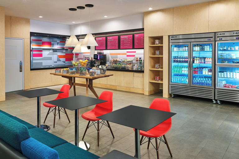 Food & Drinks 5, Aloft by Marriott South Bend, Saint Joseph