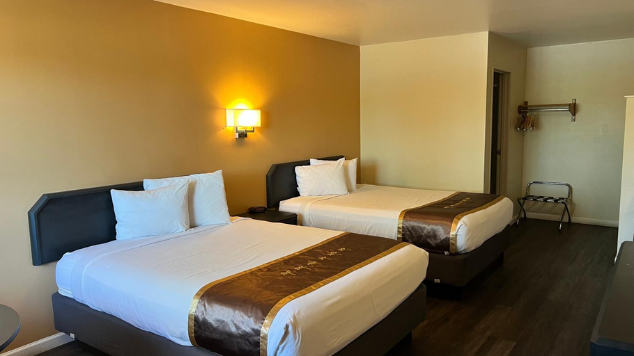 Bedroom 10