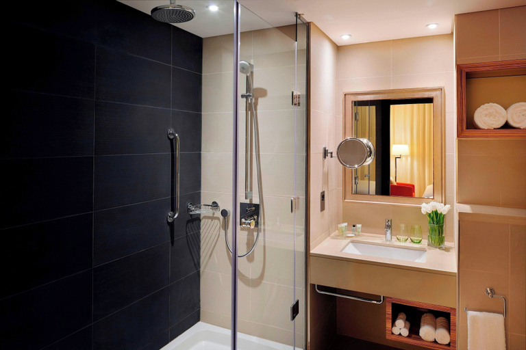 Bathroom 5, Courtyard by Marriott World Trade Center Abu Dhabi, Abu Dhabi City