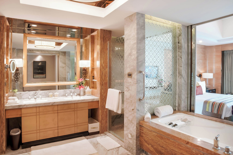 Bathroom 7