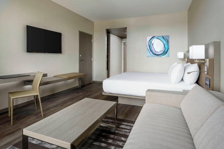 Bedroom 2, AC Hotel by Marriott Spartanburg, Spartanburg